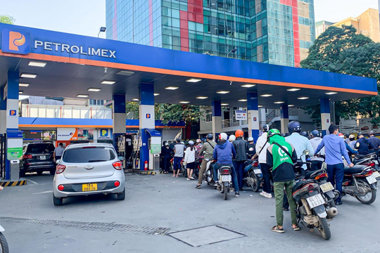 Thị trường xăng dầu Việt Nam trước “cơn gió ngược” từ Trung Đông