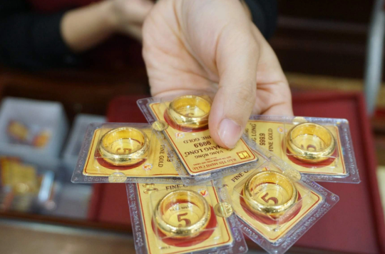 Giá vàng nhẫn hôm nay 30/4: Đi ngang sau nhịp giảm