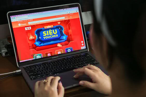 Luật sư: Cần 'siết' trách nhiệm của các nền tảng thương mại điện tử