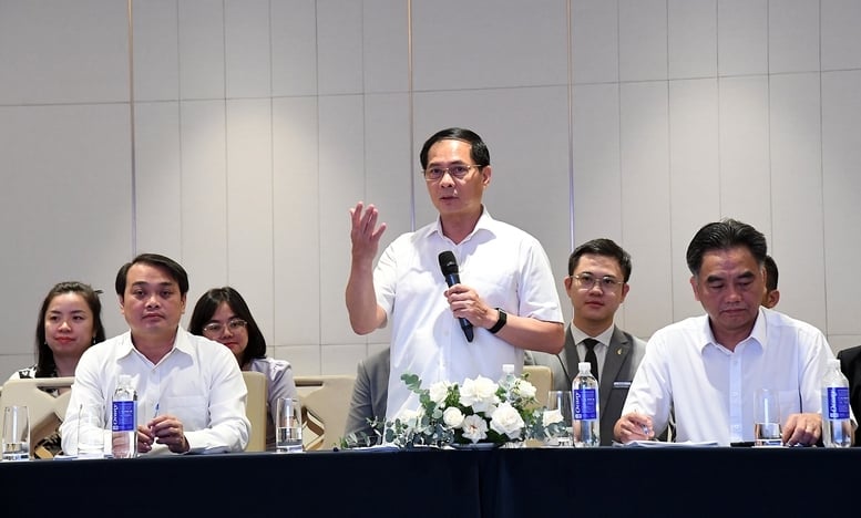 Phó Thủ tướng kiểm tra địa điểm tổ chức Diễn đàn Kinh tế mùa Thu 2025