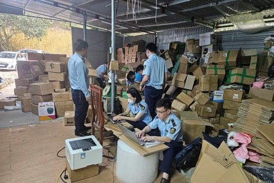 Người kinh doanh online trên sàn thương mại điện tử lưu ý thông báo mới từ cơ quan thuế