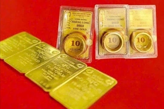 Giá vàng hôm nay 12/5: Đồng loạt lao dốc, mất hơn 2 triệu đồng/lượng