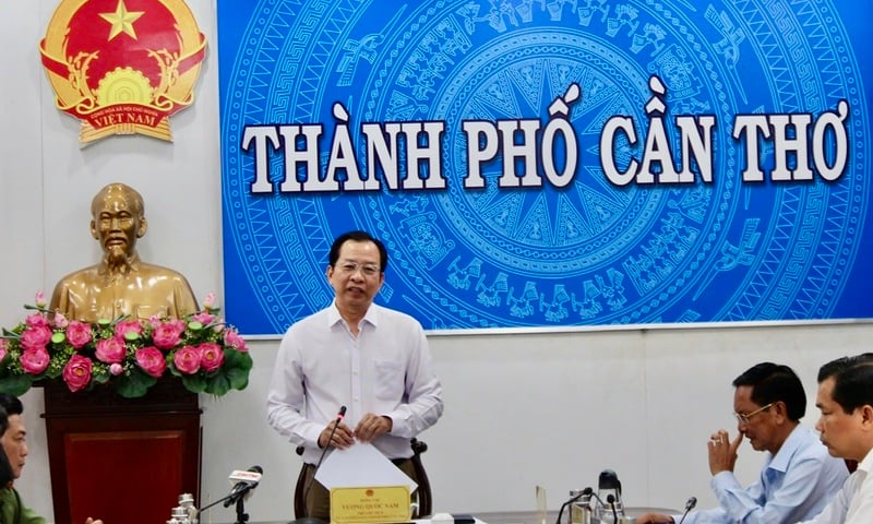 TP. Cần Thơ làm việc với doanh nghiệp xăng dầu để bảo đảm nguồn cung