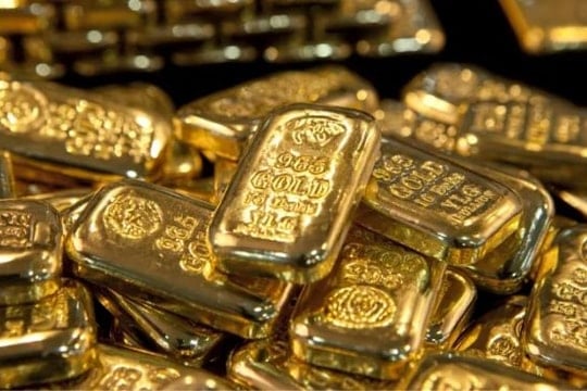 Dự báo giá vàng ngày mai 1/1/2026: Chuyên gia hé lộ kịch bản then chốt cho năm 2026