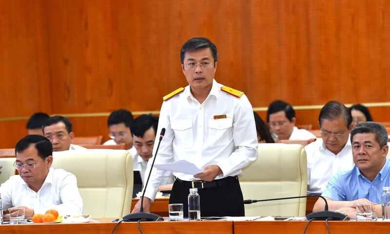 Bộ Tài chính cảnh báo tình trạng hai sổ kế toán, siết quản lý thuế