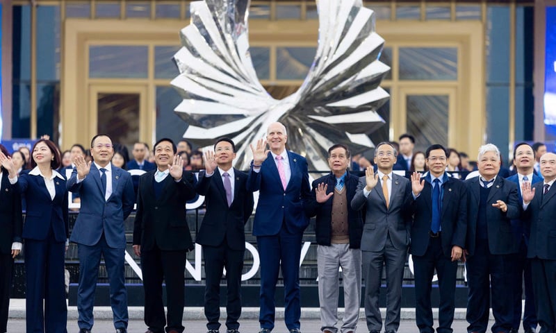 PVI từ ngọn lửa dầu khí đến định chế bảo hiểm, tài chính tỷ USD