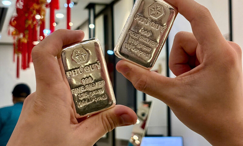Giá bạc hôm nay 29/1/2026: Nối dài đà tăng