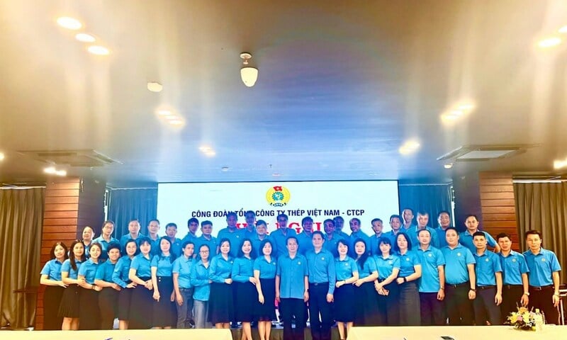 Từ tinh gọn bộ máy đến 'nâng tầm' cán bộ ngành thép