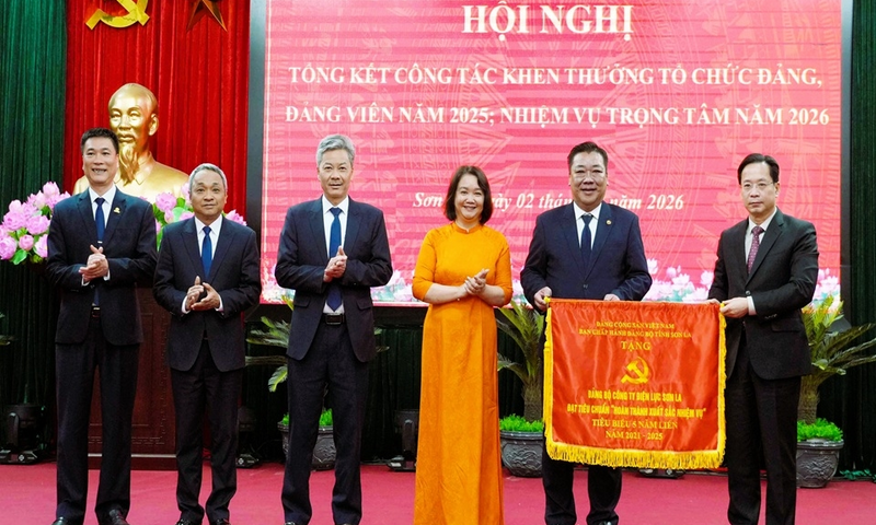 Công ty Điện lực Sơn La viết tiếp “hành trình thắp sáng niềm tin”