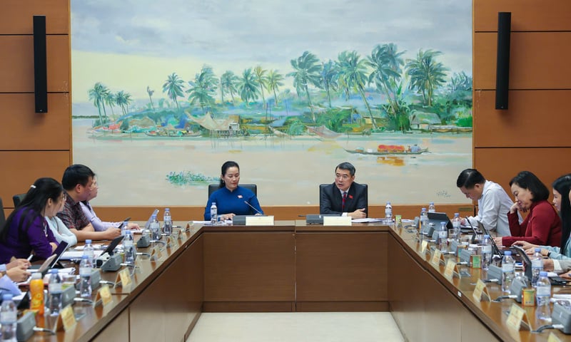 Đảm bảo điện cho sản xuất là ưu tiên số một trong điều hành tăng trưởng