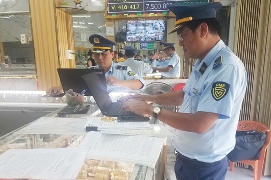 Bán vàng giả mạo thương hiệu lớn, 9 doanh nghiệp bị phạt nặng