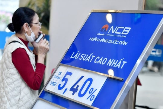 Lãi suất ngân hàng hôm nay 31/10: Chênh lệch lãi suất giữa các kỳ hạn lên tới 2,7%