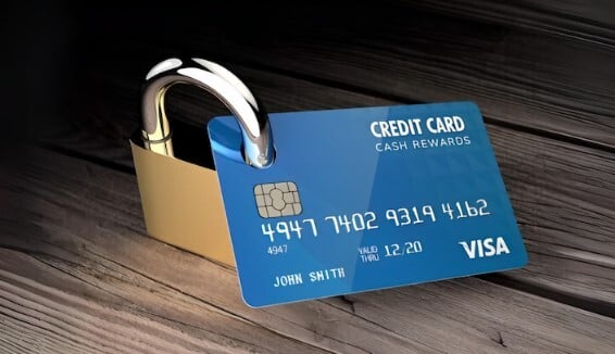 Yêu cầu phong tỏa tài khoản Công ty TNHH Xây dựng Khang Phát Đạt