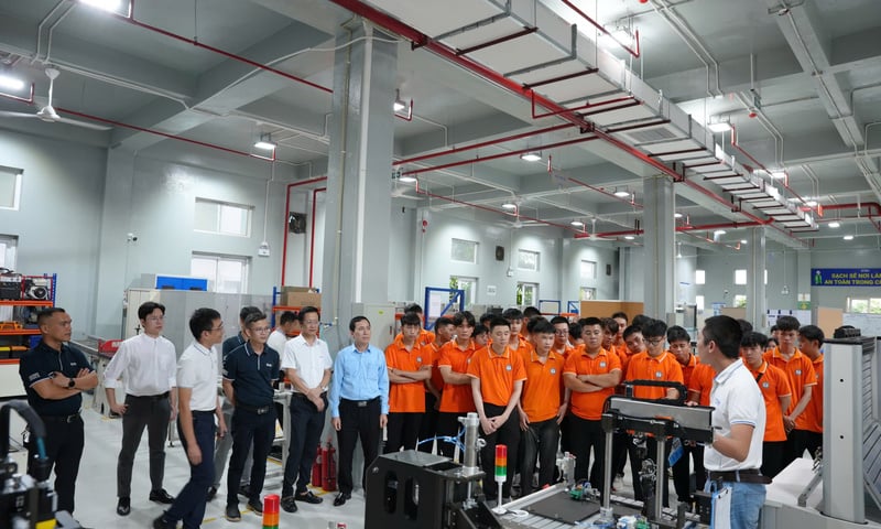 Đào tạo tại doanh nghiệp: Cung ứng nhân lực chất lượng cho ngành công nghiệp