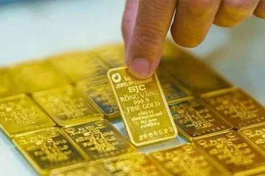 Giá vàng hôm nay 29/11/2025: Sắp phá đỉnh, mốc 200 triệu đồng/lượng có khả thi?