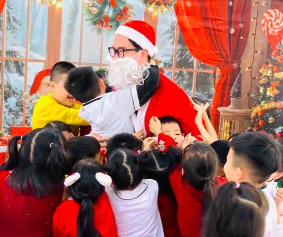 Những dịch vụ ‘hái ra tiền’ khi Giáng sinh cận kề