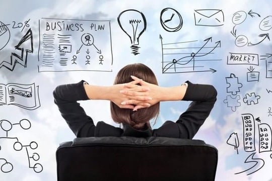 Khởi nghiệp tay trái thời bất ổn: Làm sao vừa giữ việc chính vừa xây dựng nguồn thu riêng?