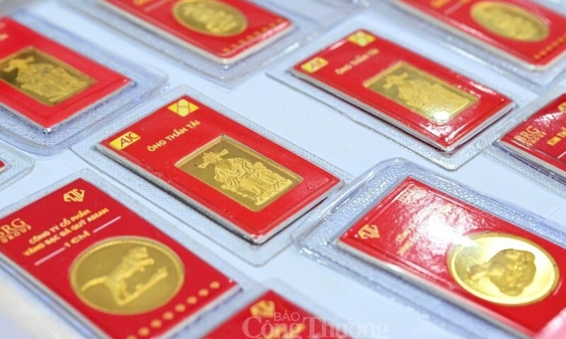 Giá vàng hôm nay 24/10/2025: Tăng trở lại