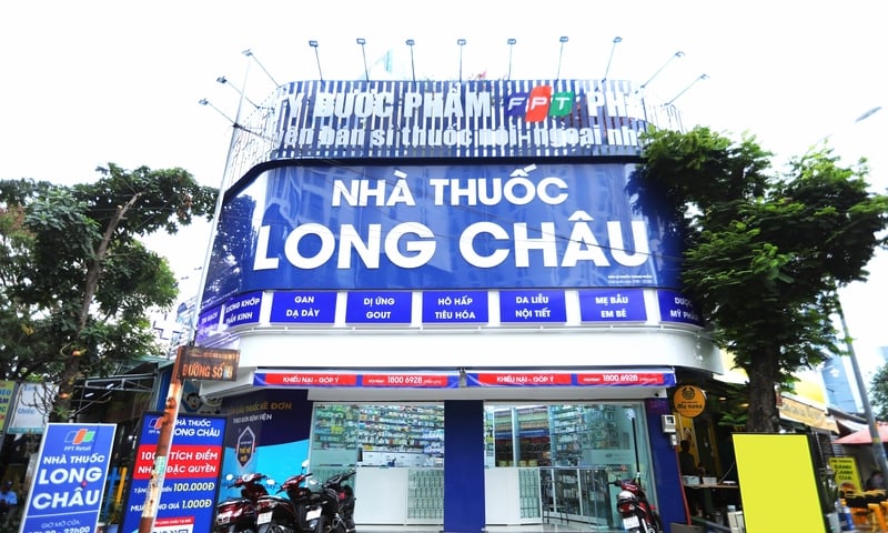 Hơn 320 nhà thuốc Long Châu phục vụ xuyên tết Nguyên đán 2026