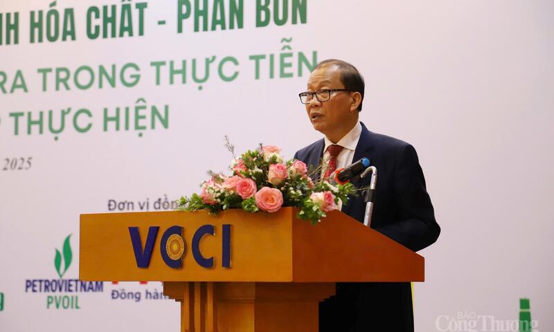 Doanh nghiệp phân bón nỗ lực xanh hoá ngành hoá chất