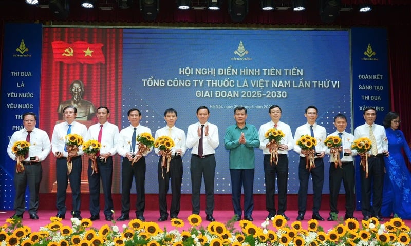 Vinataba phát động thi đua đổi mới, sáng tạo giai đoạn 2025 – 2030