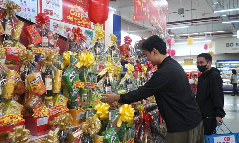 Đà Nẵng: Đơn hàng giỏ quà Tết tặng công nhân, người lao động tăng