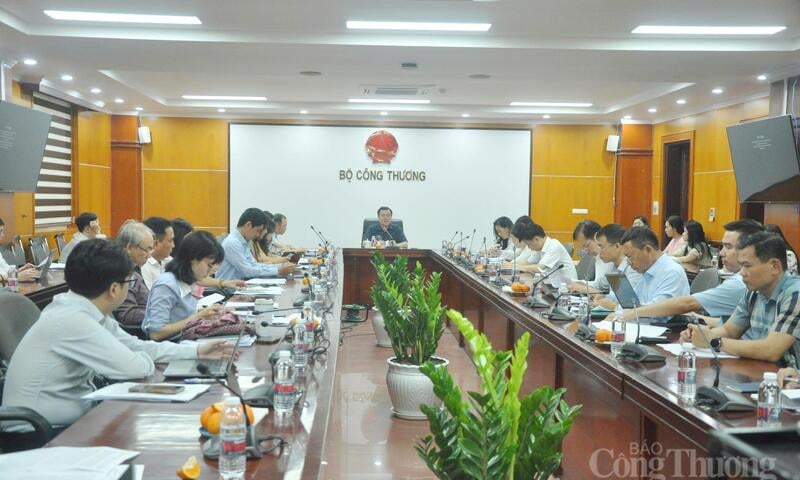 Họp Tổ điều hành thị trường trong nước thường kỳ quý I năm 2026