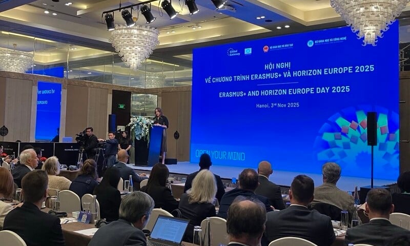 Đoàn doanh nghiệp Thụy Điển đến Việt Nam thúc đẩy hợp tác hạ tầng