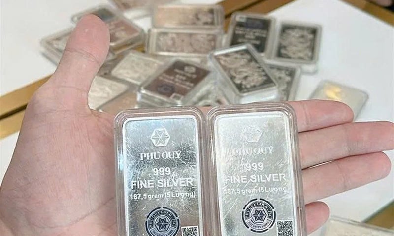 Giá bạc hôm nay 19/4/2026: Bật tăng phiên cuối tuần