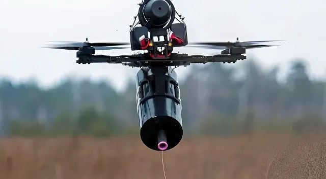 Tin công nghiệp quốc phòng 2/5: UAV cáp quang tấn công mục tiêu Israel