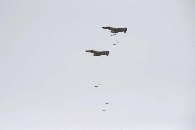 Tin công nghiệp quốc phòng 29/4: Hé lộ máy bay Iran tấn công căn cứ Mỹ