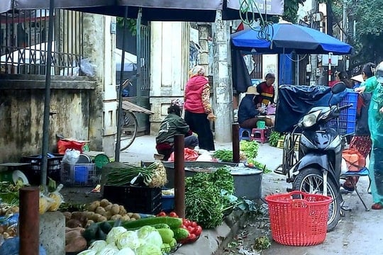 Giá cả hàng hóa ổn định trước, trong và sau Tết