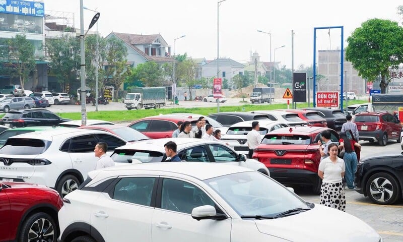 Nghệ An: Thị trường xe điện tăng tốc theo xu hướng phương tiện xanh