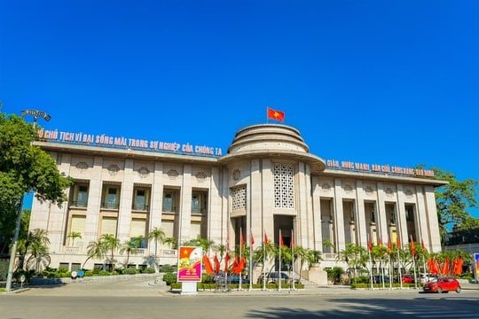 Ngân hàng Nhà nước siết kỷ luật thị trường tiền tệ, yêu cầu giảm lãi suất